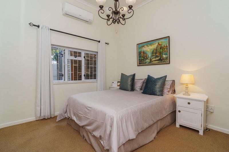 3 Bedroom Property for Sale in Harfield Village Western Cape